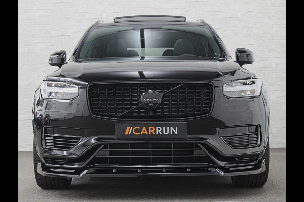Volvo XC90 T8 R 455PK Long Range Ultimate Dark | Luchtvering | Bowers & Wilkins | 360 Camera | Panorama | Pilot-Assist | R-Design | ACC | Stoelventilatie | Trekhaak | Head-Up | Keyless-Entry | Sportstoelen | Memory | Standkachel | Stuurverwarming | Full-LED | Zonwering | BLIS | Carplay |