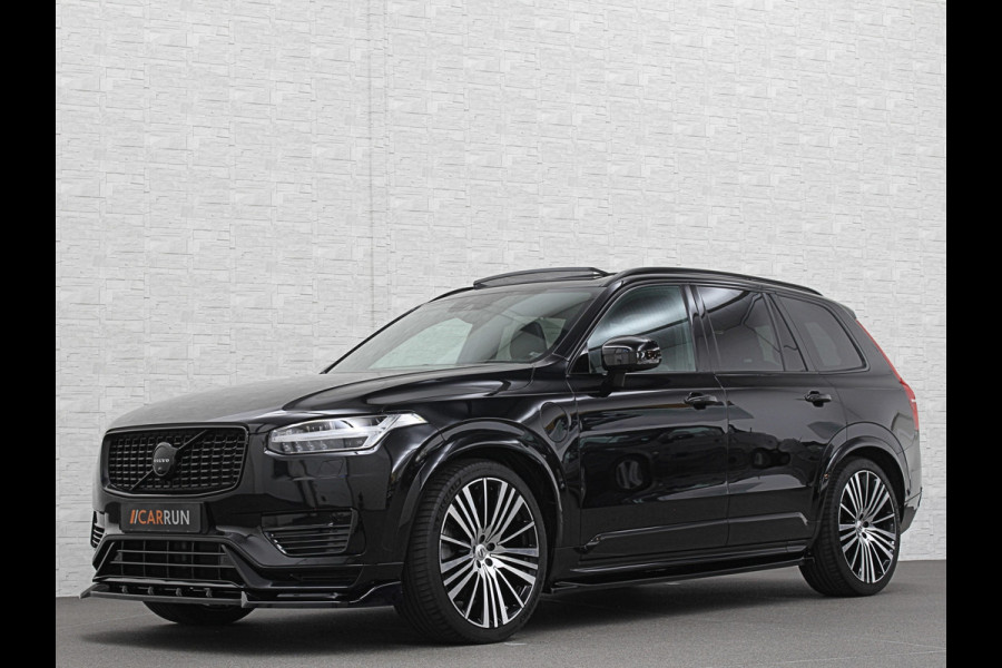 Volvo XC90 T8 R 455PK Long Range Ultimate Dark | Luchtvering | Bowers & Wilkins | 360 Camera | Panorama | Pilot-Assist | R-Design | ACC | Stoelventilatie | Trekhaak | Head-Up | Keyless-Entry | Sportstoelen | Memory | Standkachel | Stuurverwarming | Full-LED | Zonwering | BLIS | Carplay |