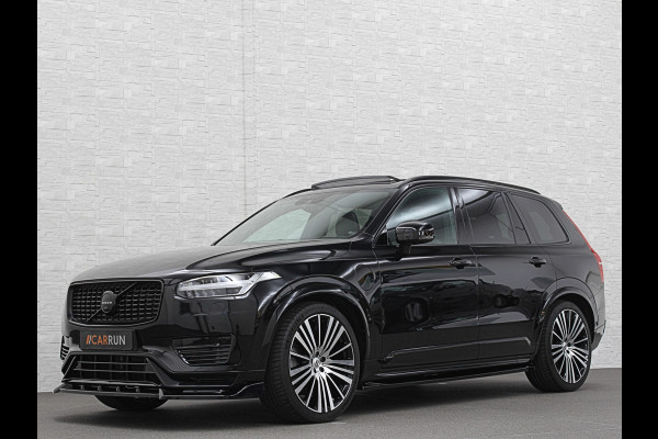 Volvo XC90 T8 R 455PK Long Range Ultimate Dark | Luchtvering | Bowers & Wilkins | 360 Camera | Panorama | Pilot-Assist | R-Design | ACC | Stoelventilatie | Trekhaak | Head-Up | Keyless-Entry | Sportstoelen | Memory | Standkachel | Stuurverwarming | Full-LED | Zonwering | BLIS | Carplay |