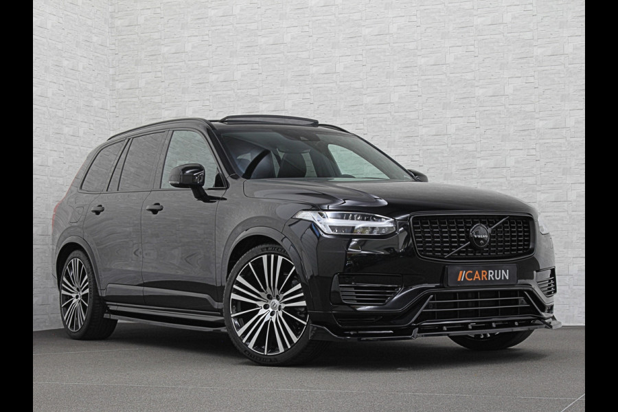 Volvo XC90 T8 R 455PK Long Range Ultimate Dark | Luchtvering | Bowers & Wilkins | 360 Camera | Panorama | Pilot-Assist | R-Design | ACC | Stoelventilatie | Trekhaak | Head-Up | Keyless-Entry | Sportstoelen | Memory | Standkachel | Stuurverwarming | Full-LED | Zonwering | BLIS | Carplay |