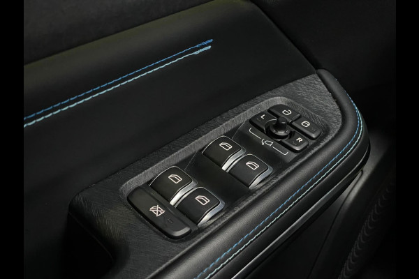 Lynk & Co RS Shadow Edition 01 1.5 262PK Trekhaak Pano 360° Navi Adapt cruise 262PK Elekr. Achterklep