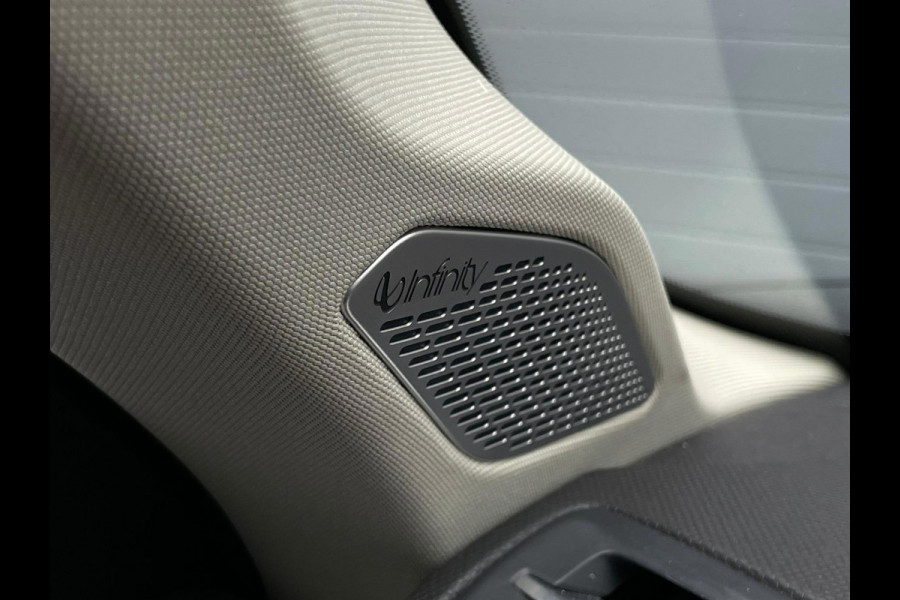 Lynk & Co RS Shadow Edition 01 1.5 262PK Trekhaak Pano 360° Navi Adapt cruise 262PK Elekr. Achterklep