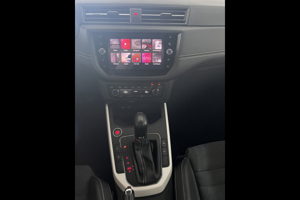 Seat Arona 1.0 TSI Xcellence Business Intense Automaat Apple carplay,parkeer assistent