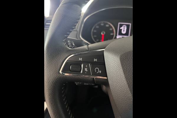 Seat Arona 1.0 TSI Xcellence Business Intense Automaat Apple carplay,parkeer assistent