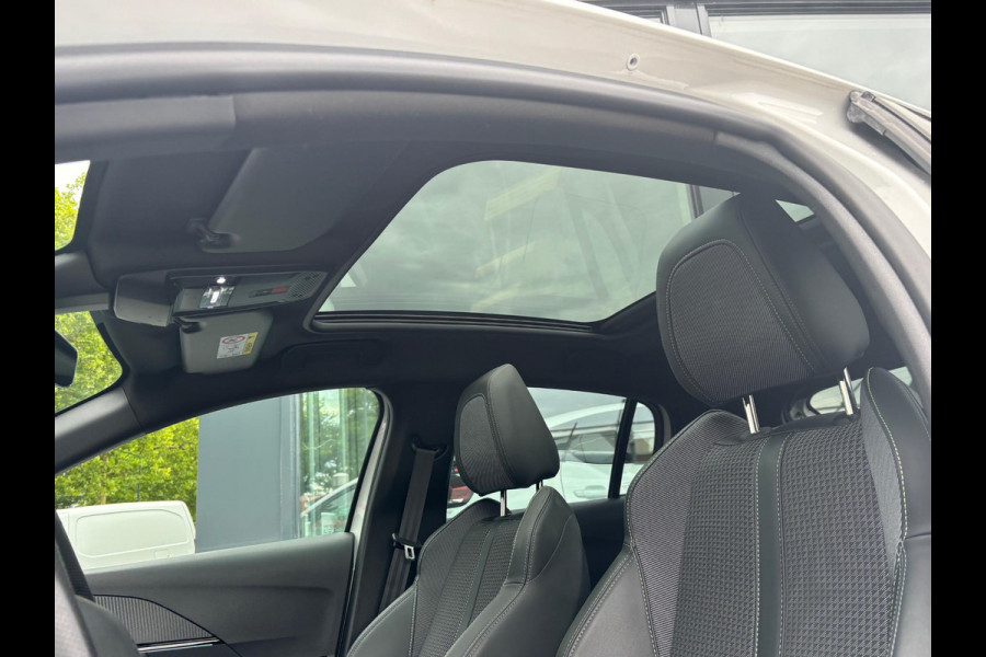 Peugeot e-208 EV GT Pack 50 kWh | Aviloo 92% | 12 maanden BOVAG garantie! |