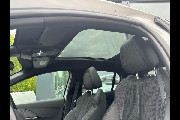 Peugeot e-208 EV GT Pack 50 kWh | Aviloo 92% | 12 maanden BOVAG garantie! |