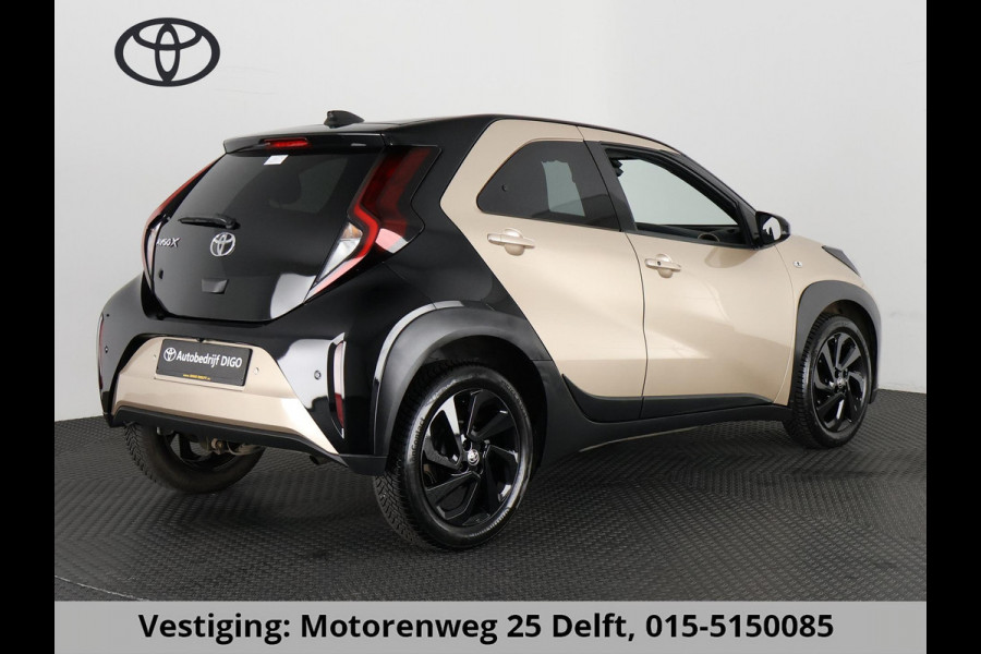 Toyota Aygo X 1.0 VVT-i AUTOMAAT PULSE LIMITED ED. KEYLESS. PDC . CRUISE .LMV.CARPLAY NAVIGATIE  GARANTIE TOT 6-2032