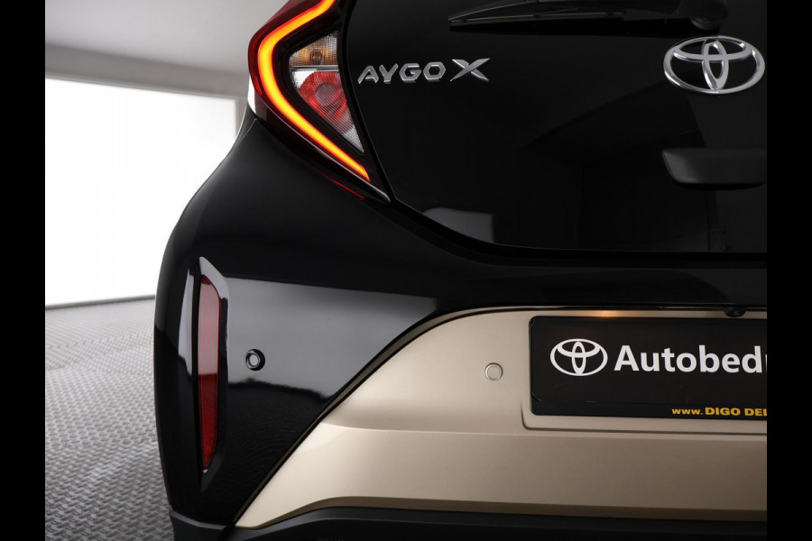Toyota Aygo X 1.0 VVT-i AUTOMAAT PULSE LIMITED ED. KEYLESS. PDC . CRUISE .LMV.CARPLAY NAVIGATIE  GARANTIE TOT 6-2032