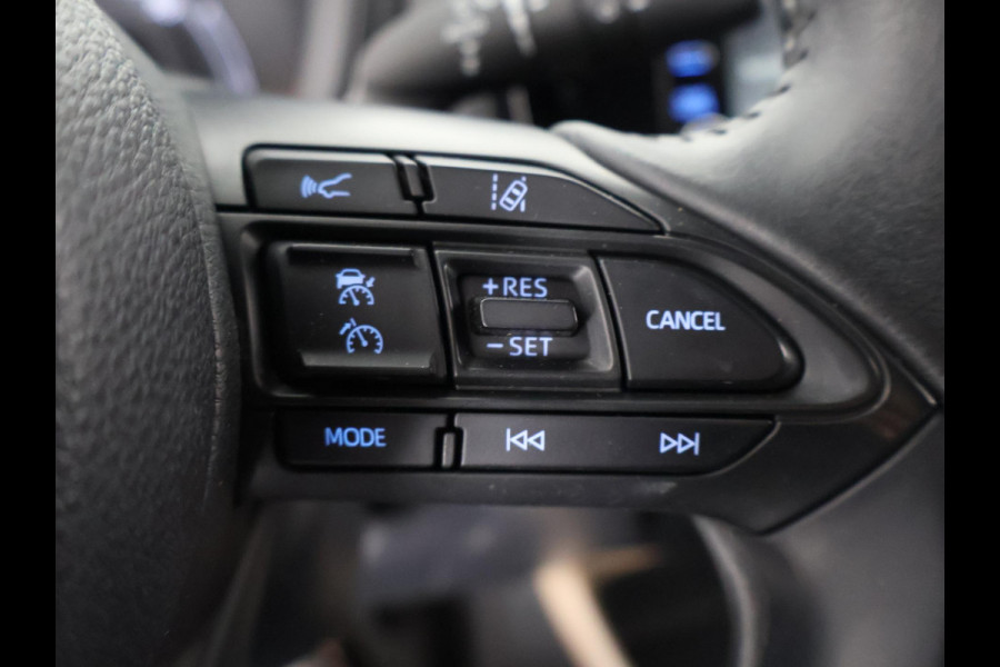 Toyota Aygo X 1.0 VVT-i AUTOMAAT PULSE LIMITED ED. KEYLESS. PDC . CRUISE .LMV.CARPLAY NAVIGATIE  GARANTIE TOT 6-2032