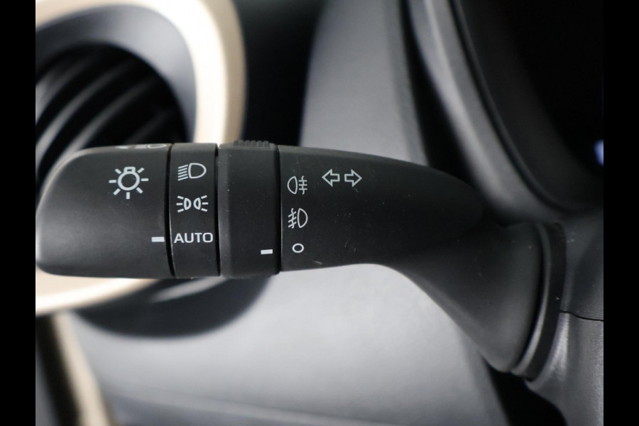 Toyota Aygo X 1.0 VVT-i AUTOMAAT PULSE LIMITED ED. KEYLESS. PDC . CRUISE .LMV.CARPLAY NAVIGATIE  GARANTIE TOT 6-2032