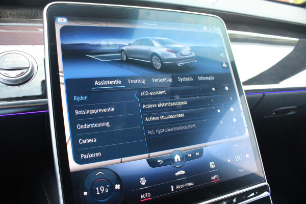 Mercedes-Benz S-Klasse 580e 4MATIC AMG LINE 510PK | PANORAMISCH SCHUIF / KANTELDAK | 360° CAMERA | BURMESTER PREMIUM AUDIO | NAPPA LEDEREN BEKLEDING | VOORSTOELEN ELEKTRISCH VERSTELBAAR MET GEHEUGEN | VOORSTOELEN EN ACHTERBANK GEVENTILEERD / VERWARMD | MBUX AUGMENT REALITY NAVIGATIE / HEAD UPP DISPLAY | MULTIMEDIA MBUX ( ACHTERBANK TABLET | ZWARTE HEMEL BEKLEDING | AIRBALANCE PAKKET (LUCHTREINIGING SYSTEEM) | MEESTURENDE ACHTERAS |  4 ZONE CLIMATE CONTROL |  ADAPTIVE RUITERWISSER ISTALLATIE  ( MAGIC  VISION CONTROL) |