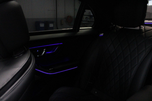 Mercedes-Benz S-Klasse 580e 4MATIC AMG LINE 510PK | PANORAMISCH SCHUIF / KANTELDAK | 360° CAMERA | BURMESTER PREMIUM AUDIO | NAPPA LEDEREN BEKLEDING | VOORSTOELEN ELEKTRISCH VERSTELBAAR MET GEHEUGEN | VOORSTOELEN EN ACHTERBANK GEVENTILEERD / VERWARMD | MBUX AUGMENT REALITY NAVIGATIE / HEAD UPP DISPLAY | MULTIMEDIA MBUX ( ACHTERBANK TABLET | ZWARTE HEMEL BEKLEDING | AIRBALANCE PAKKET (LUCHTREINIGING SYSTEEM) | MEESTURENDE ACHTERAS |  4 ZONE CLIMATE CONTROL |  ADAPTIVE RUITERWISSER ISTALLATIE  ( MAGIC  VISION CONTROL) |
