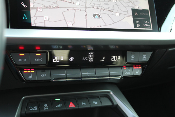 Audi A3 Sportback 40 TFSI e S-Line | Alcantara | Adapt. Cruise | Afn. Trekhaak