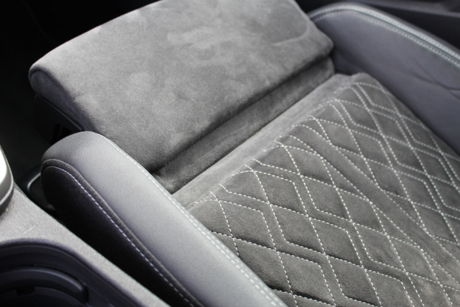 Audi A3 Sportback 40 TFSI e S-Line | Alcantara | Adapt. Cruise | Afn. Trekhaak