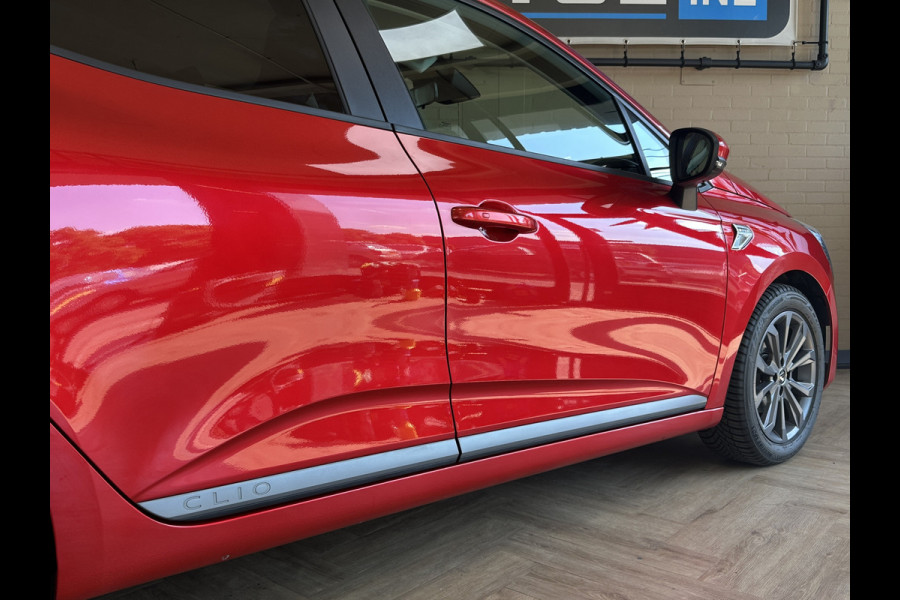 Renault Clio 1.0 TCe 100 R.S. Line | Navi | 16" | Clima | Stoelverwarming | Carplay |