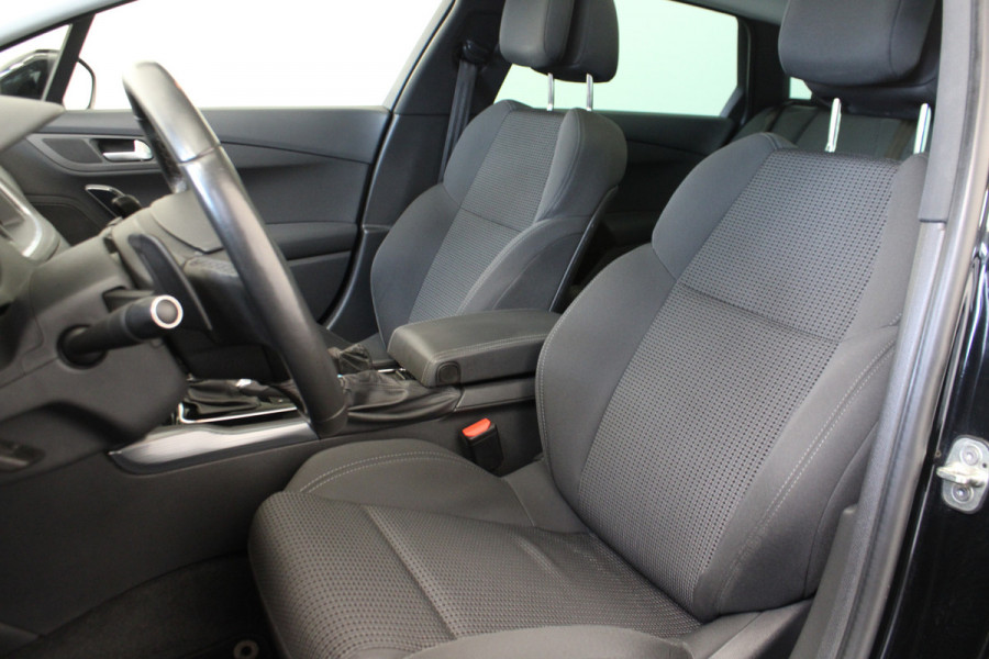 Peugeot 508 SW 1.6 e-THP Blue Lease Executive | pano