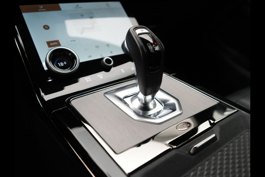 Land Rover Range Rover Evoque P300e AWD R-Dynamic Plug In Hybrid PHEV | Adaptive Cruise | Head Up Lederen Sportstoelen Memory | 20"L.M | Stuur & Stoelverwarming | Keyless | Apple Carplay |