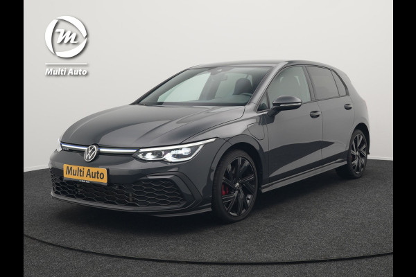 Volkswagen Golf GTE 245pk Plug In Hybrid Black Optic PHEV | Adaptive Cruise  | Camera | IQ Light | Sportstoelen Verwarmd | 18"L.M | Virtual | Apple Carplay | Sfeerverlichting | Keyless |