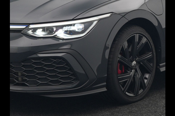 Volkswagen Golf GTE 245pk Plug In Hybrid Black Optic PHEV | Adaptive Cruise  | Camera | IQ Light | Sportstoelen Verwarmd | 18"L.M | Virtual | Apple Carplay | Sfeerverlichting | Keyless |