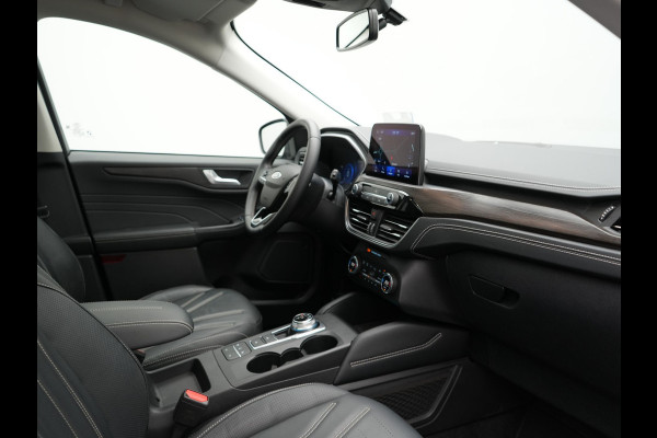 Ford Kuga Vignale Plug in Hybrid 225pk PHEV | Panodak | Head Up | Adaptive Cruise | 360 Camera | Lederen Sportstoelen Memory & Verwarmd | Apple Carplay | Bang&Olufsen | Navigatie | Pilot Assist | Virtual | DAB | Blis |