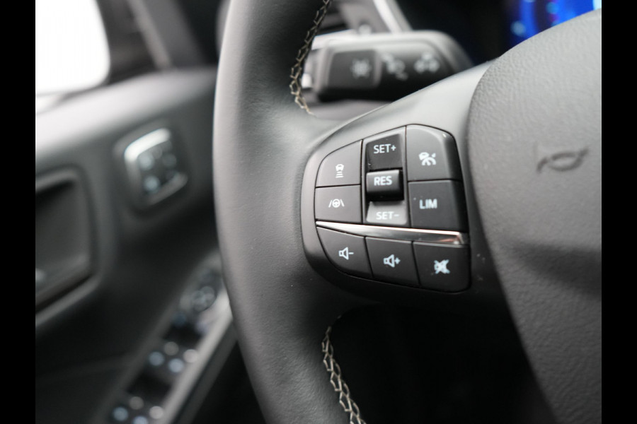 Ford Kuga Vignale Plug in Hybrid 225pk PHEV | Panodak | Head Up | Adaptive Cruise | 360 Camera | Lederen Sportstoelen Memory & Verwarmd | Apple Carplay | Bang&Olufsen | Navigatie | Pilot Assist | Virtual | DAB | Blis |