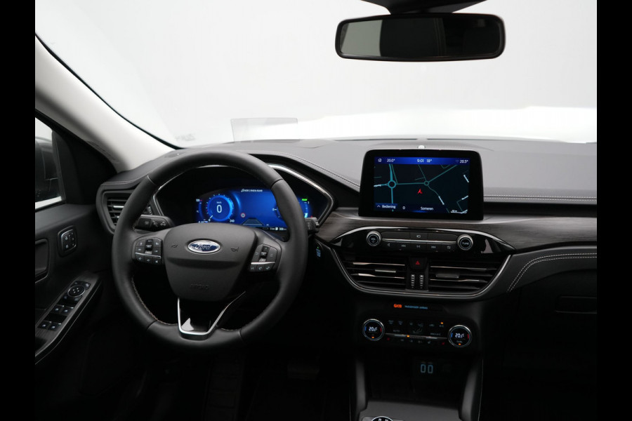 Ford Kuga Vignale Plug in Hybrid 225pk PHEV | Panodak | Head Up | Adaptive Cruise | 360 Camera | Lederen Sportstoelen Memory & Verwarmd | Apple Carplay | Bang&Olufsen | Navigatie | Pilot Assist | Virtual | DAB | Blis |