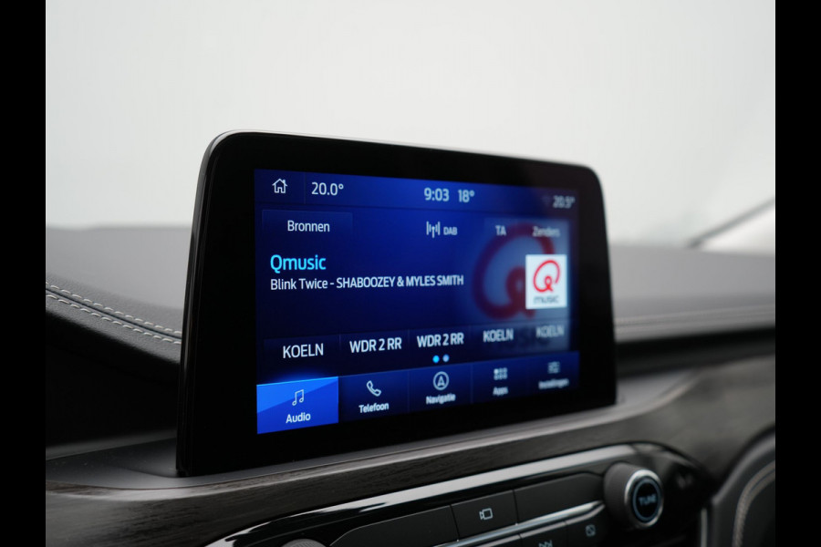 Ford Kuga Vignale Plug in Hybrid 225pk PHEV | Panodak | Head Up | Adaptive Cruise | 360 Camera | Lederen Sportstoelen Memory & Verwarmd | Apple Carplay | Bang&Olufsen | Navigatie | Pilot Assist | Virtual | DAB | Blis |