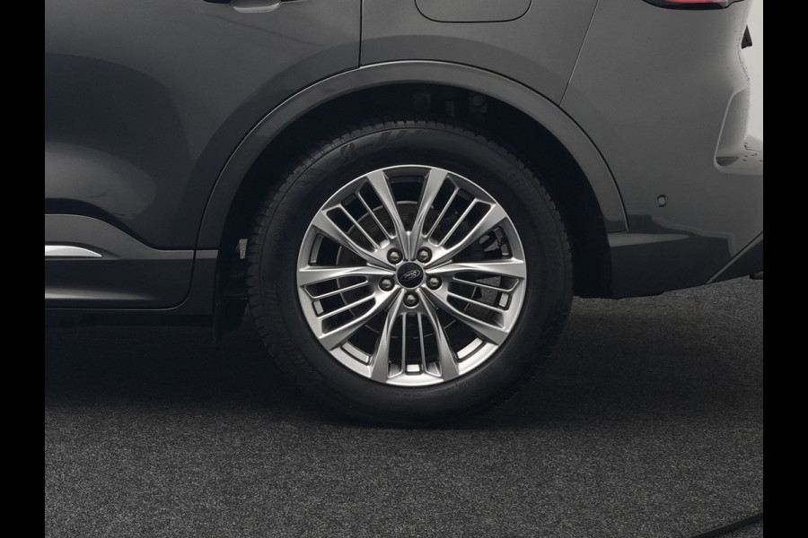 Ford Kuga Vignale Plug in Hybrid 225pk PHEV | Panodak | Head Up | Adaptive Cruise | 360 Camera | Lederen Sportstoelen Memory & Verwarmd | Apple Carplay | Bang&Olufsen | Navigatie | Pilot Assist | Virtual | DAB | Blis |