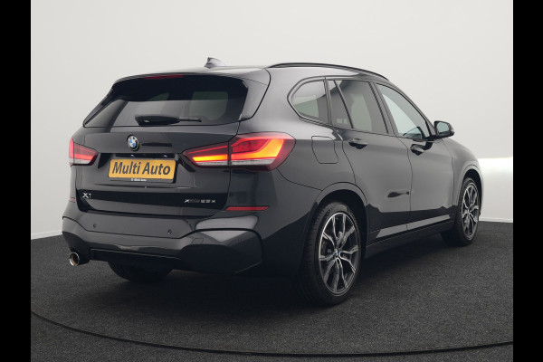 BMW X1 xDrive25e M Sport Plug In Hybrid 222pk Dealer O.H PHEV | Trekhaak Afneembaar | Head Up | Camera | M-Sport Stuur | Lederen Sportstoelen Verwarmd | Keyless | Cruise Control | Navigatie | DAB |