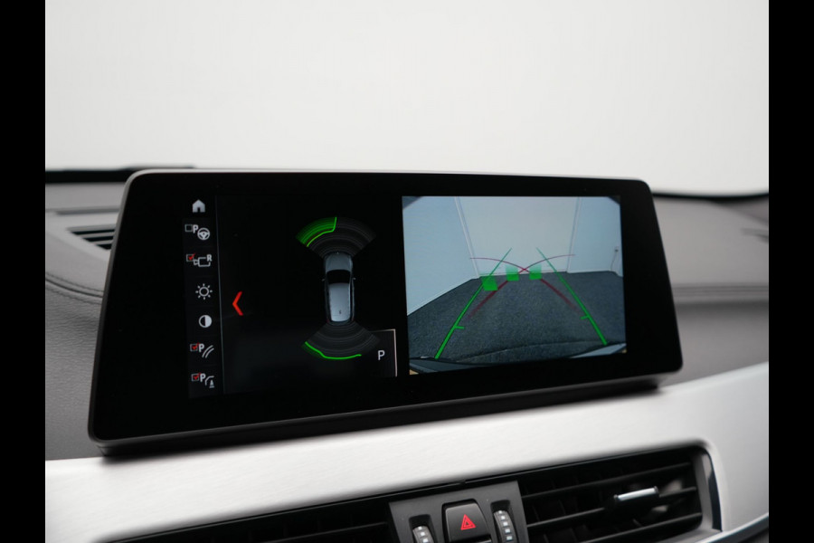 BMW X1 xDrive25e M Sport Plug In Hybrid 222pk Dealer O.H PHEV | Trekhaak Afneembaar | Head Up | Camera | M-Sport Stuur | Lederen Sportstoelen Verwarmd | Keyless | Cruise Control | Navigatie | DAB |