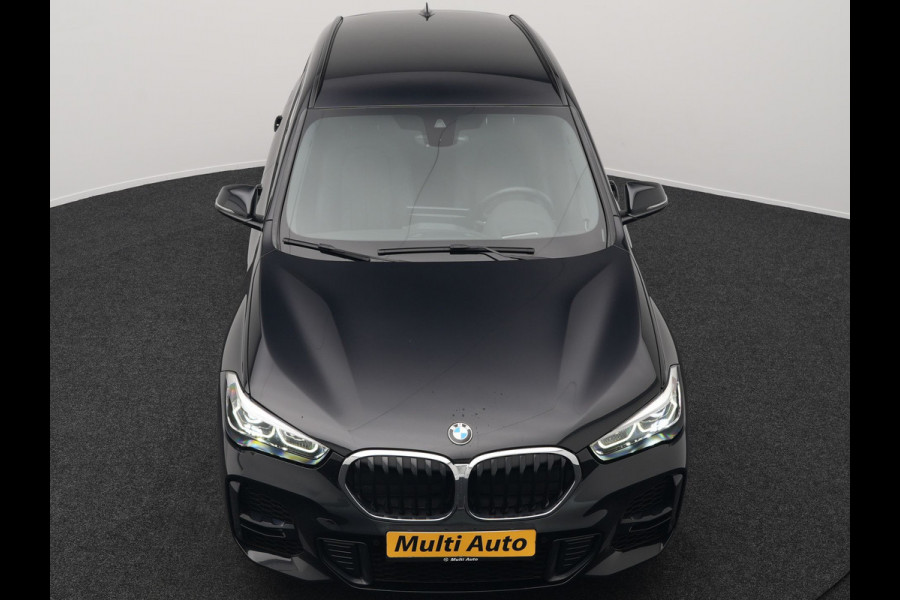 BMW X1 xDrive25e M Sport Plug In Hybrid 222pk Dealer O.H PHEV | Trekhaak Afneembaar | Head Up | Camera | M-Sport Stuur | Lederen Sportstoelen Verwarmd | Keyless | Cruise Control | Navigatie | DAB |