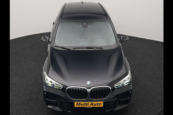 BMW X1 xDrive25e M Sport Plug In Hybrid 222pk Dealer O.H PHEV | Trekhaak Afneembaar | Head Up | Camera | M-Sport Stuur | Lederen Sportstoelen Verwarmd | Keyless | Cruise Control | Navigatie | DAB |