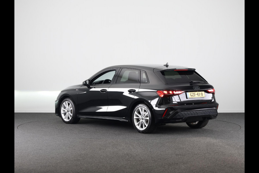 Audi A3 Sportback 35 TFSI S edition 150 pk S-tronic | Private lease € 701,- | Navigatie | Parkeersensoren (Park assist) | Apple Carplay/Android Auto | S-Line |