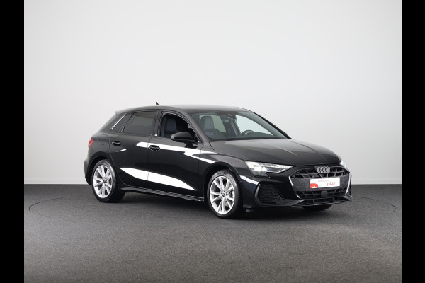 Audi A3 Sportback 35 TFSI S edition 150 pk S-tronic | Private lease € 701,- | Navigatie | Parkeersensoren (Park assist) | Apple Carplay/Android Auto | S-Line |