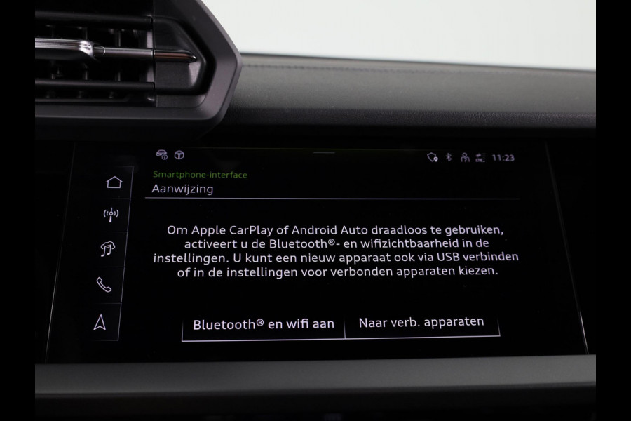 Audi A3 Sportback 35 TFSI S edition 150 pk S-tronic | Private lease € 701,- | Navigatie | Parkeersensoren (Park assist) | Apple Carplay/Android Auto | S-Line |