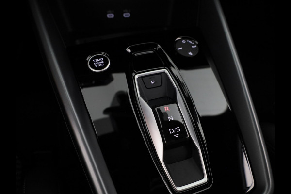 Audi A3 Sportback 35 TFSI S edition 150 pk S-tronic | Private lease € 701,- | Navigatie | Parkeersensoren (Park assist) | Apple Carplay/Android Auto | S-Line |