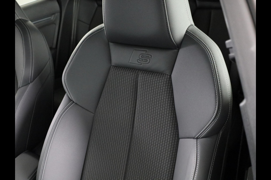 Audi A3 Sportback 35 TFSI S edition 150 pk S-tronic | Private lease € 701,- | Navigatie | Parkeersensoren (Park assist) | Apple Carplay/Android Auto | S-Line |