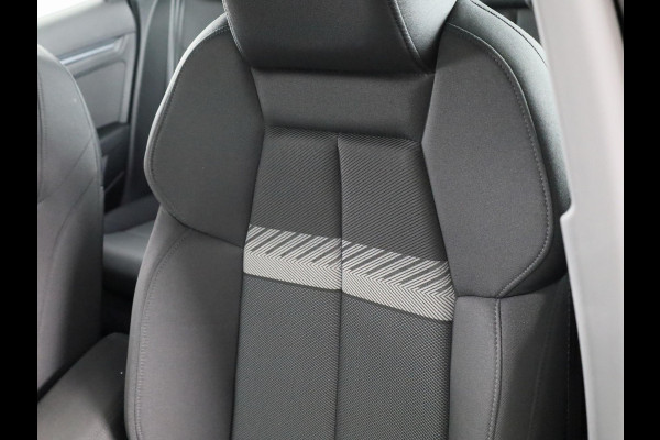 Audi A3 Sportback 30 TFSI Advanced edition 110 pk S-tronic | Verlengde garantie | Navigatie | Parkeersensoren achter | LED koplampen | Apple Carplay/Android Auto |