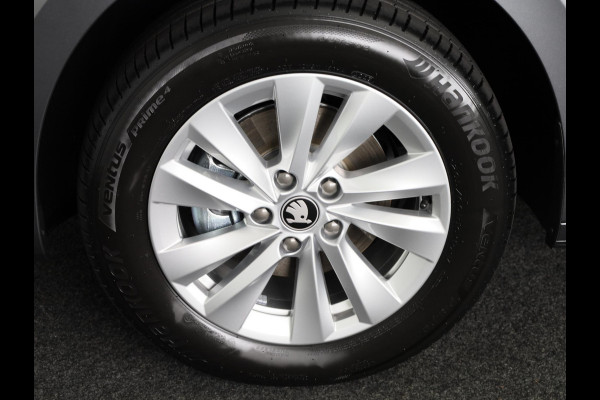 Škoda Octavia Combi Business Edition m-HEV 1.5 TSI 115 pk 7 versn. DSG | Getint glas achter | Trekhaak wegklapbaar