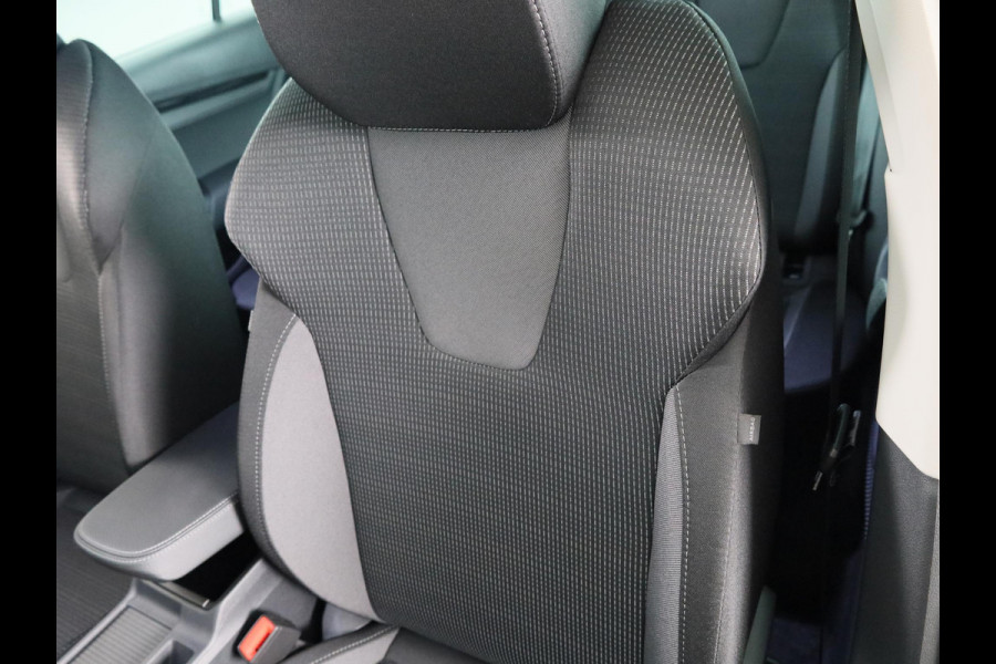 Škoda Octavia Combi Business Edition m-HEV 1.5 TSI 115 pk 7 versn. DSG | Getint glas achter | Trekhaak wegklapbaar
