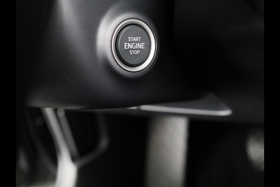 Škoda Octavia Combi Business Edition m-HEV 1.5 TSI 115 pk 7 versn. DSG | Getint glas achter | Trekhaak wegklapbaar