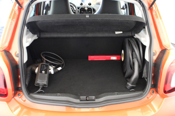 Smart Forfour EQ Business Solution 18 kWh