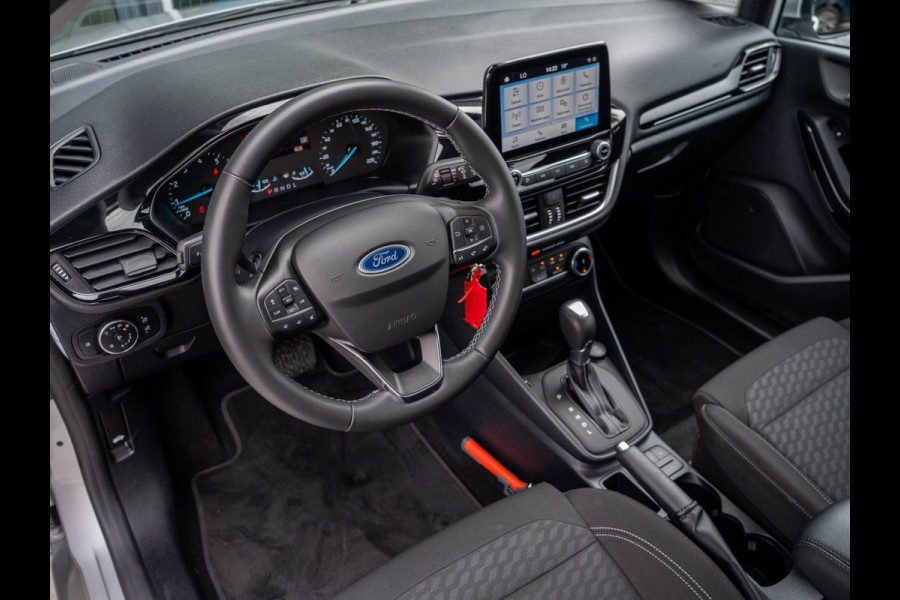 Ford Fiesta 1.0 EcoBoost Hybrid Titanium / AUTOMAAT/ Adaptieve cruise / Carplay / ACC