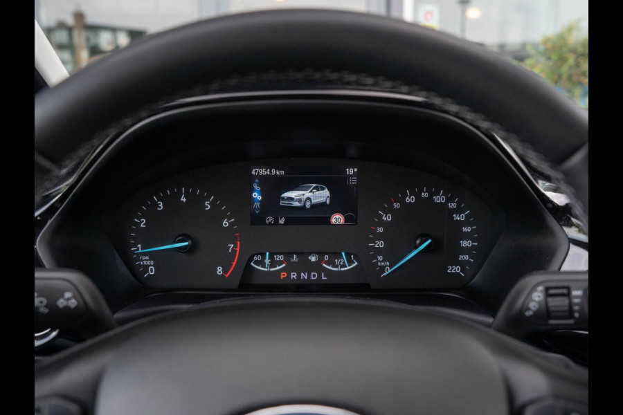 Ford Fiesta 1.0 EcoBoost Hybrid Titanium / AUTOMAAT/ Adaptieve cruise / Carplay / ACC
