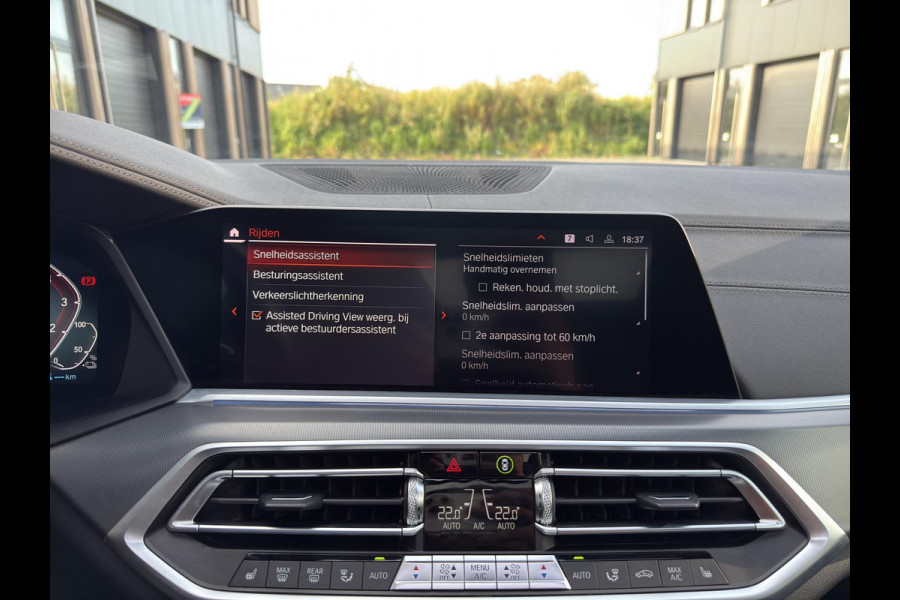 BMW X5 xDrive45e M Sport | M sport stoelen Sky lounge Laser