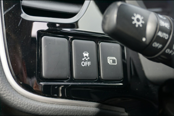 Mitsubishi Outlander PHEV Intense+ AUTOMAAT SCHUIFDAK | ELEK.KLEP | CARPLAY | HAAK!