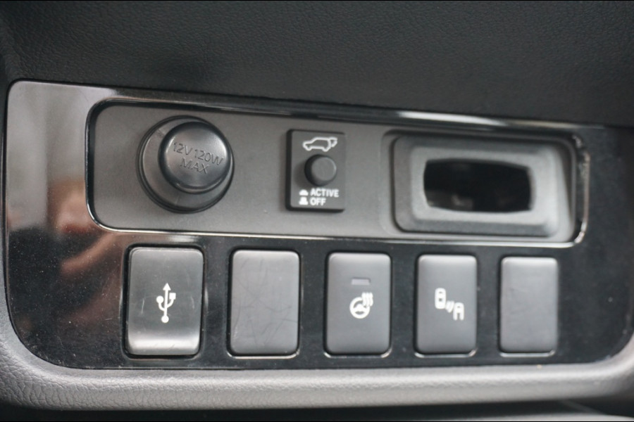 Mitsubishi Outlander PHEV Intense+ AUTOMAAT SCHUIFDAK | ELEK.KLEP | CARPLAY | HAAK!