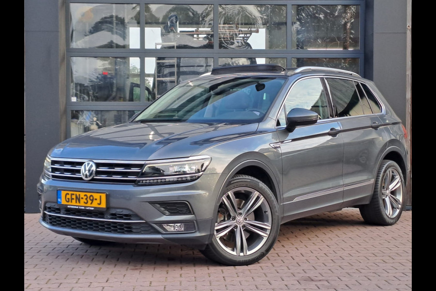 Volkswagen Tiguan 2.0 TSI 4Motion Highline Business R | ACC | LED | Pano | Stoelverwarming | Virutal | Pano | 4X4 |