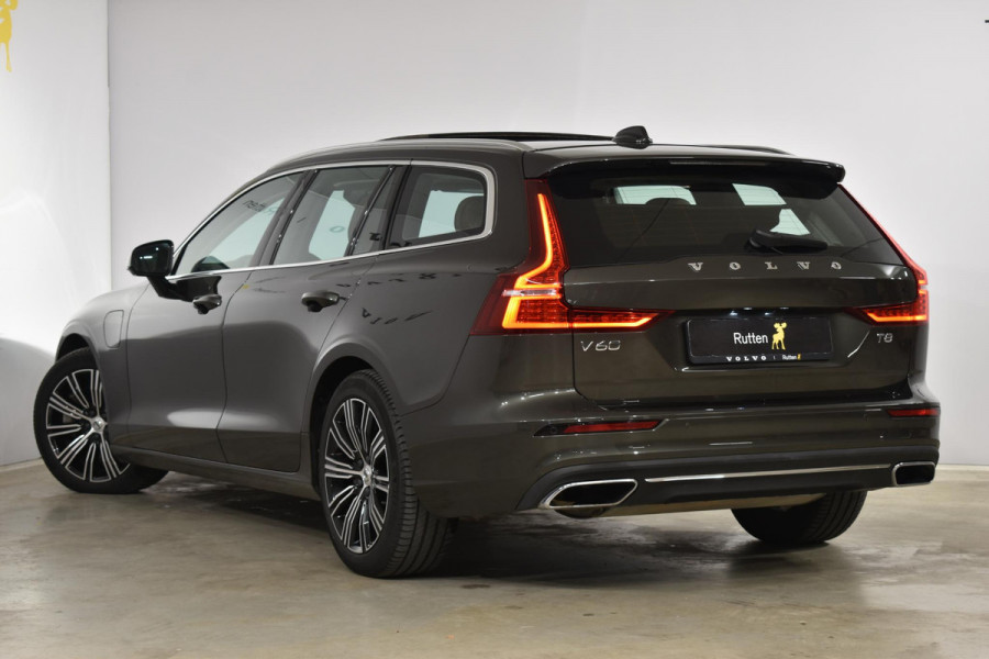 Volvo V60 T8 390PK Automaat Plug-in hybrid AWD Inscription Cruise control/ Climate control/ On Call/ Trekhaak/ Parkeersensoren met camera/ Navigatie/ Elektrische achterklep/ Elektrische stoel