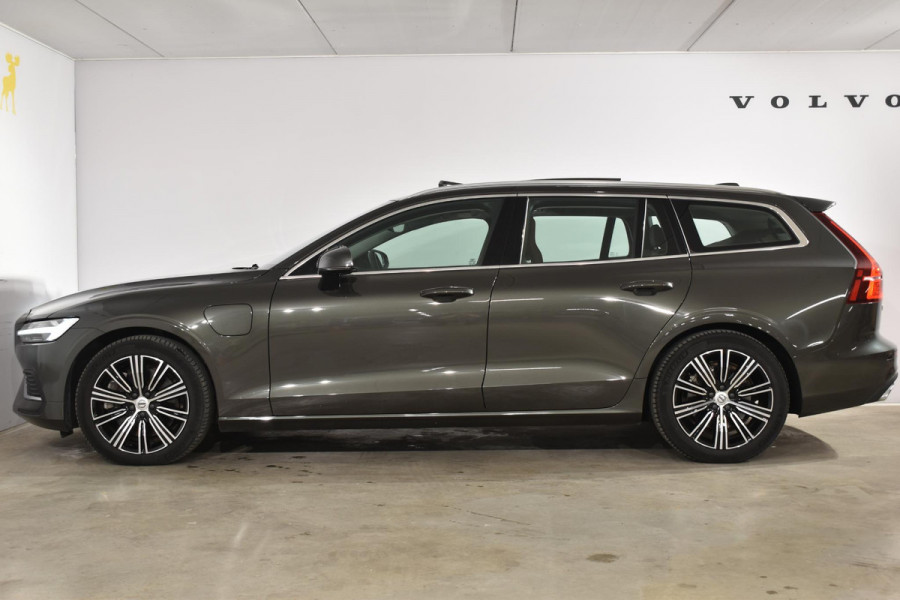 Volvo V60 T8 390PK Automaat Plug-in hybrid AWD Inscription Cruise control/ Climate control/ On Call/ Trekhaak/ Parkeersensoren met camera/ Navigatie/ Elektrische achterklep/ Elektrische stoel